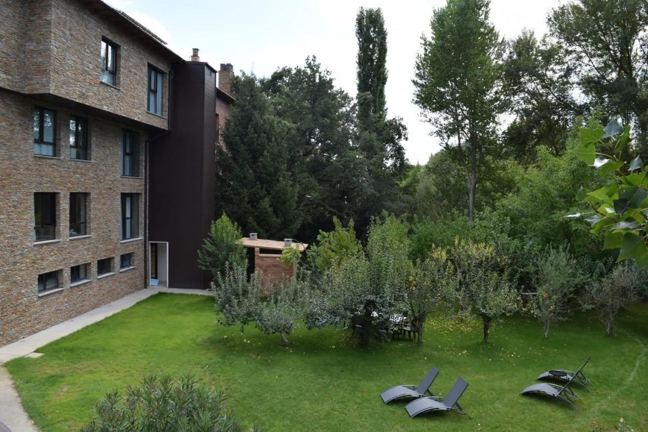 Apartamentos Ordesa Aínsa Εξωτερικό φωτογραφία